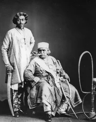 Benaresin Maharaja ja hänen poikansa, noin 1870-luku